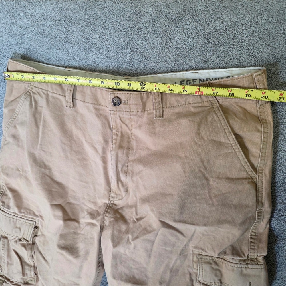 Eddie Bauer Legend Mens Tan Khaki Cargo Shorts Size 40 Cotton Outdoor Casual - Picture 3 of 7